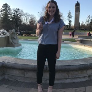 Meet your Posher, Lauren